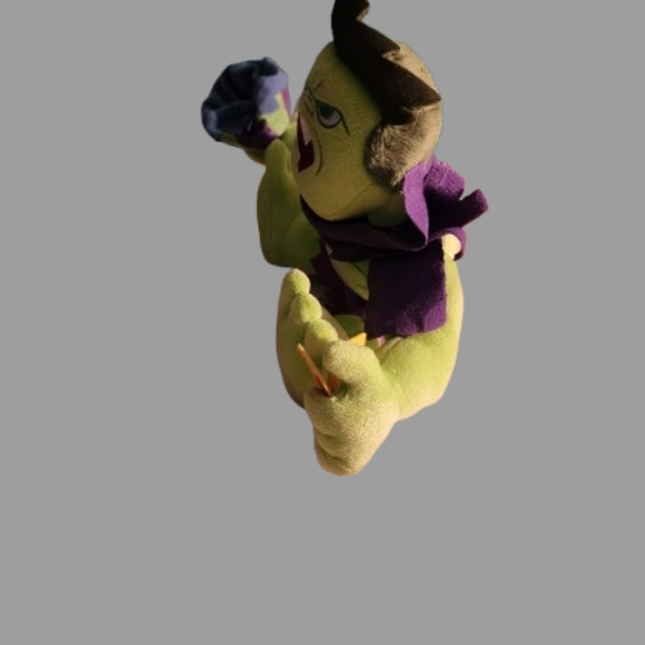 NWT Marvel Hulk Plush Disney Stuffed Toy - Picture 4 of 5